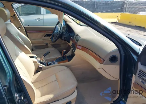 2001 BMW 525Ia z USA, uszkodzony, nr VIN WBADT43401GF55778